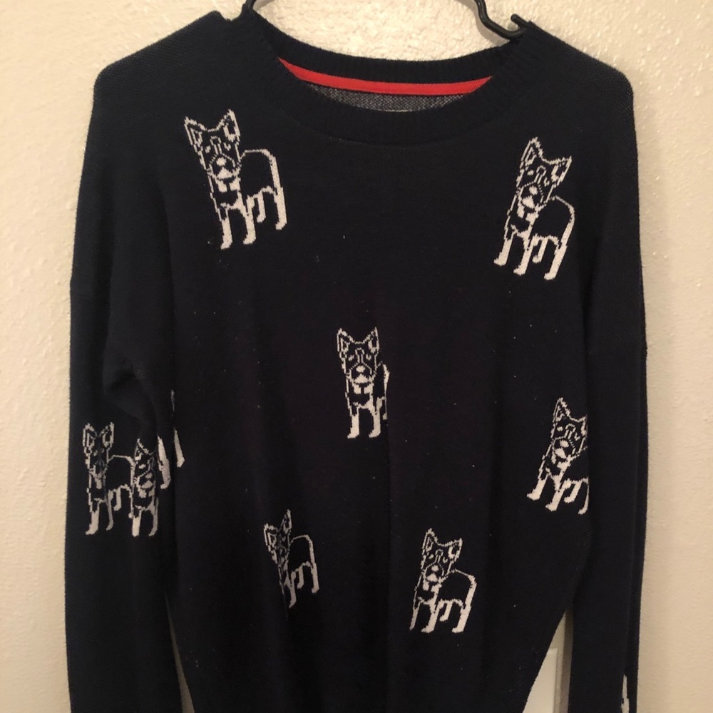 A&F dog long sleeves